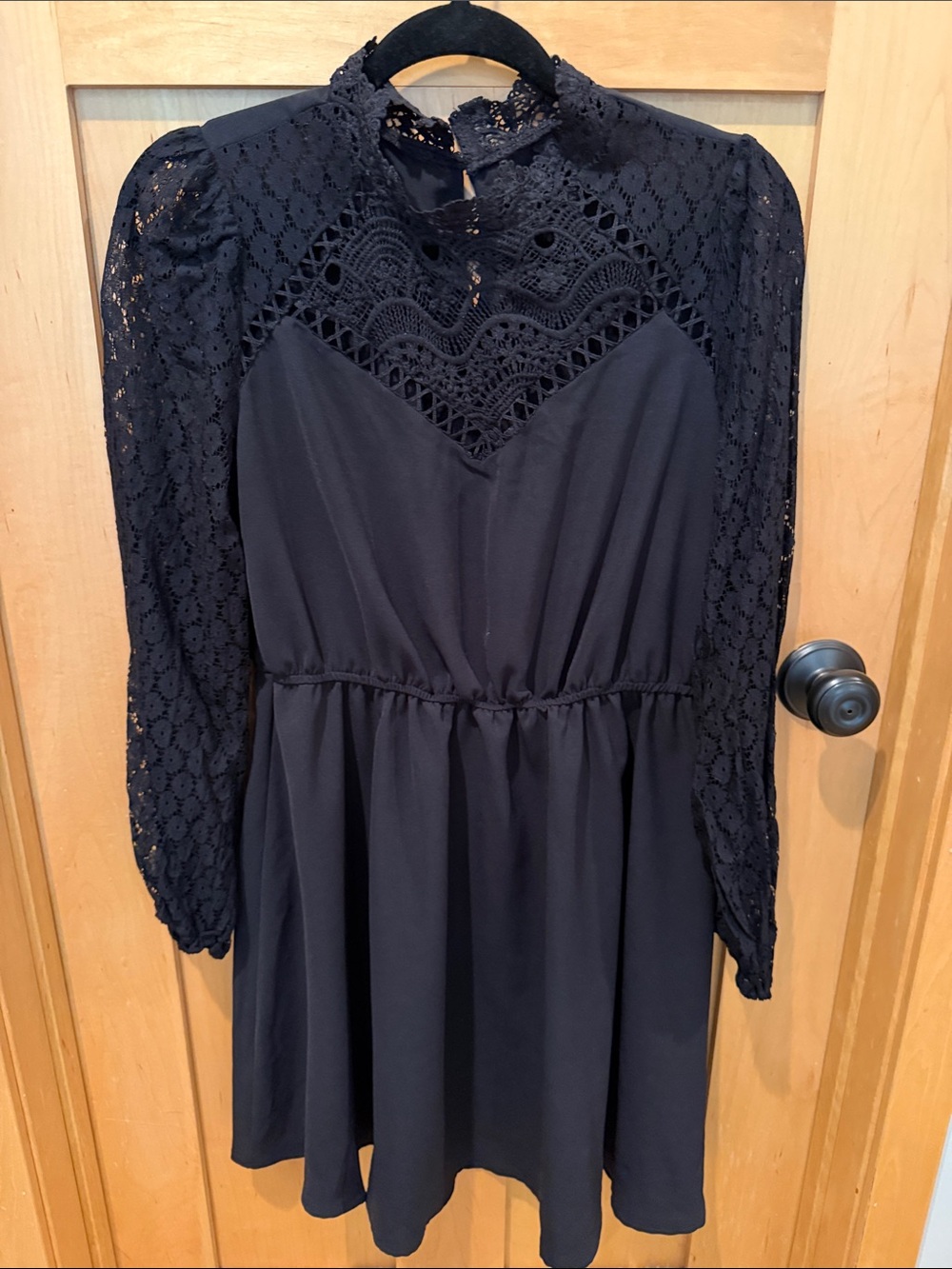 SHEIN Black Lace Yoke Long Sleeve Mini Dress